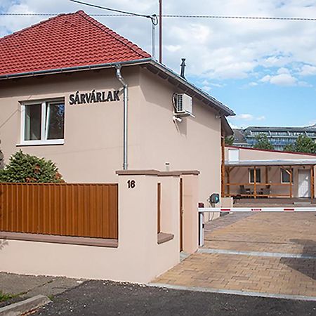 Sarvarlak Apartmanhaz Extérieur photo