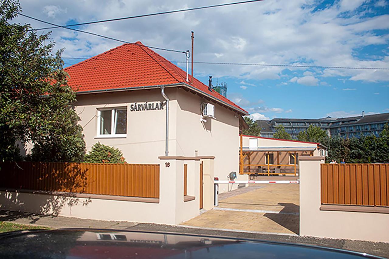 Sarvarlak Apartmanhaz Extérieur photo