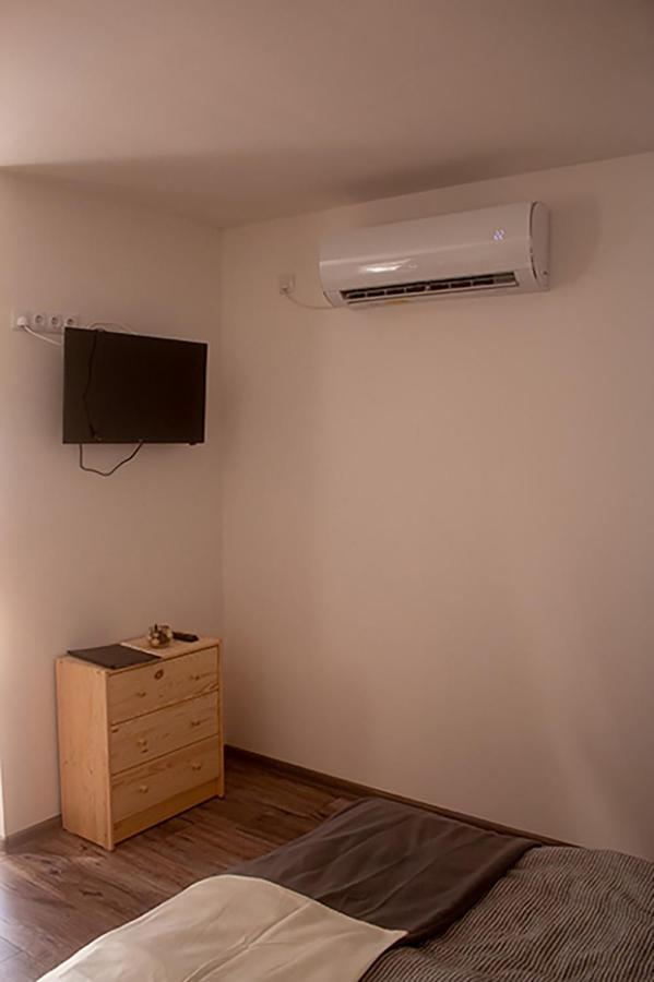 Sarvarlak Apartmanhaz Extérieur photo